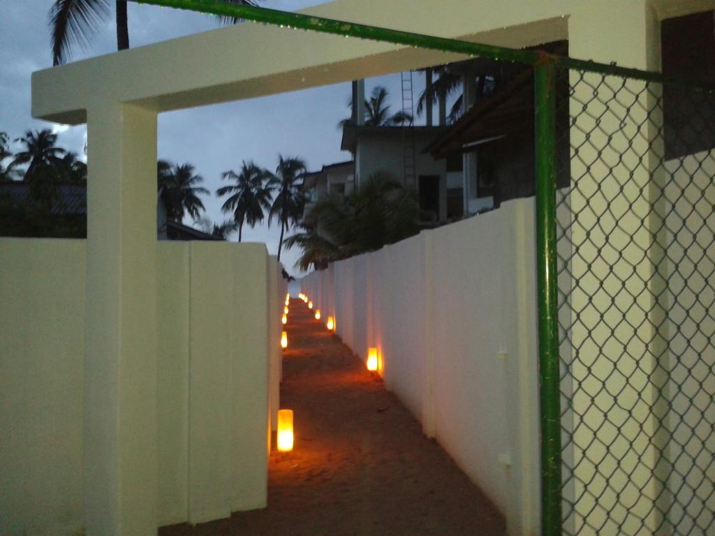 Anantamaa Hotel Trincomalee Exterior photo