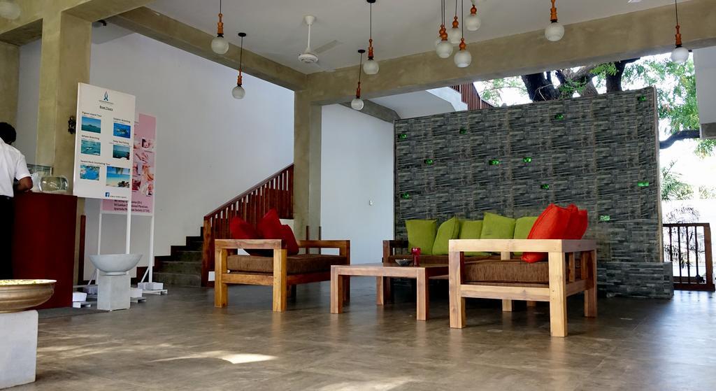 Anantamaa Hotel Trincomalee Exterior photo