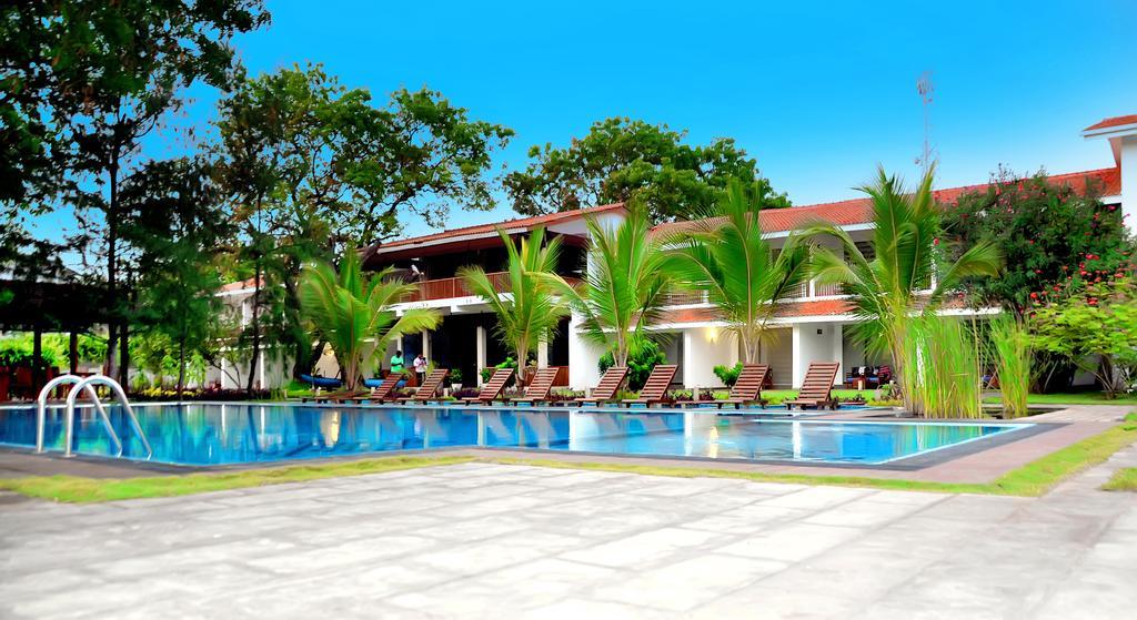 Anantamaa Hotel Trincomalee Exterior photo